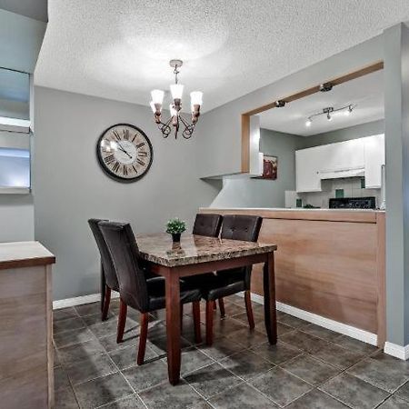 New! Cozy Rocky Mountain Chalet Managed By Little Sister Getaways Canmore Buitenkant foto